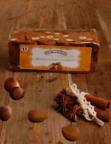 Gingerbread with almonds and hazelnuts 200g